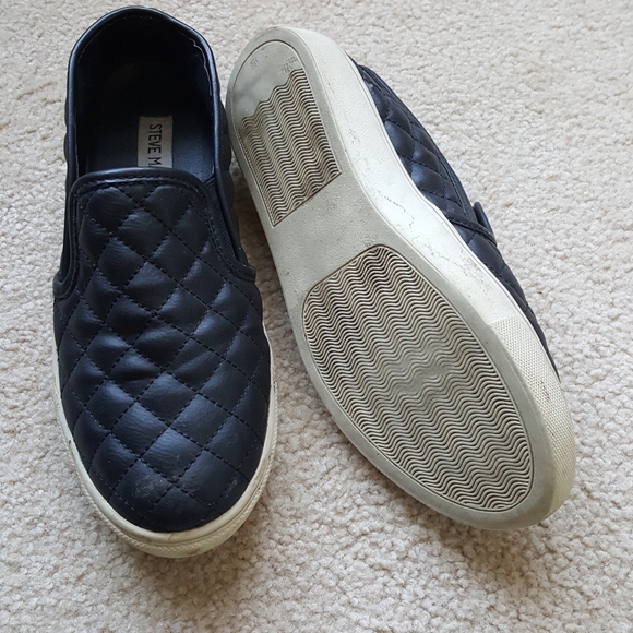 Quilted black slip on sneakers - Picture 3 of 4